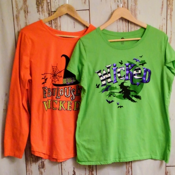 unbranded Tops - WICKED Halloween Bundle!!! T-SHIRTS/SOCKS